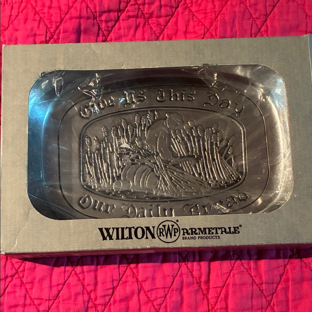 Vintage Wilton Armetale "Give Us This Day Our Daily Bread" bread tray/platter